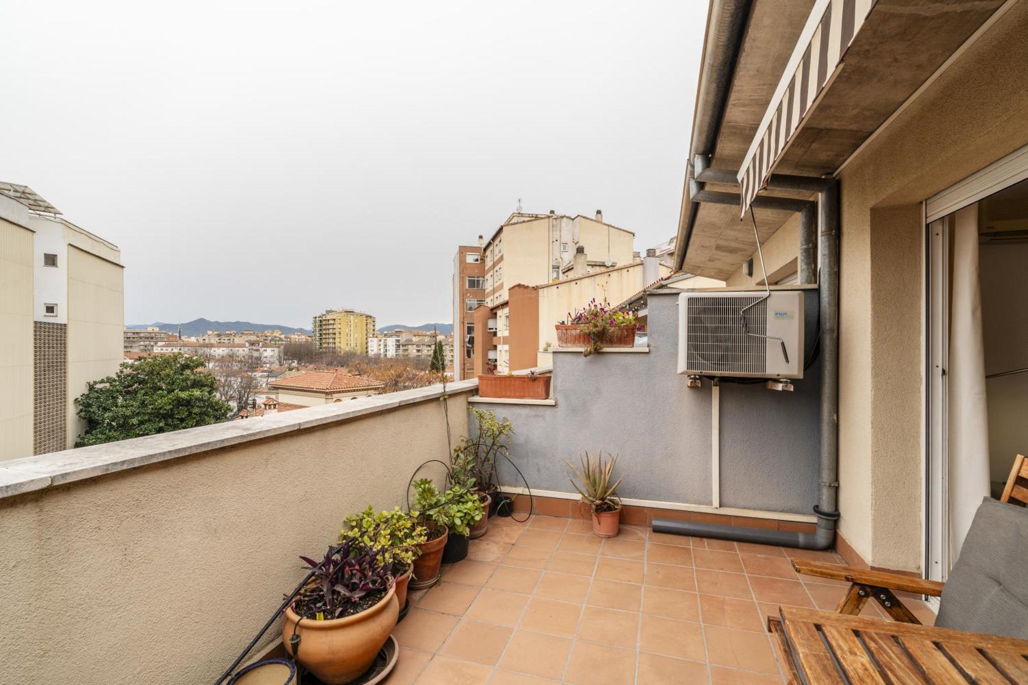 Apartamento Con Dos Grandes Terrazas En خيرونا المظهر الخارجي الصورة