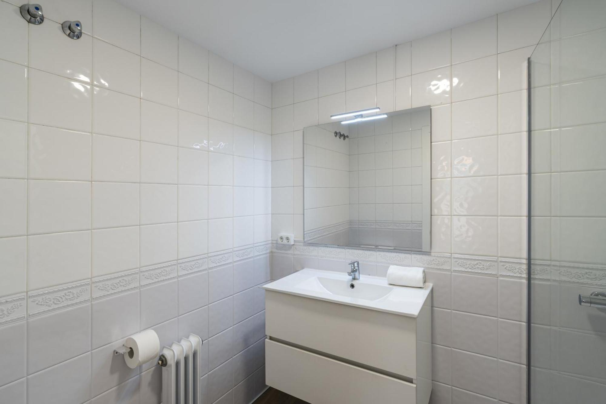 Apartamento Con Dos Grandes Terrazas En خيرونا المظهر الخارجي الصورة